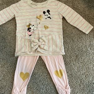 Minnie Mouse matching set. Size 24m
